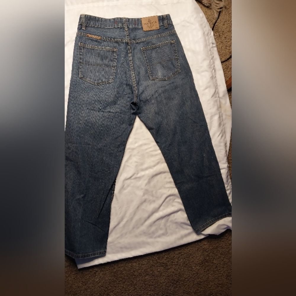 Nautica Relaxed Fit Medium Wash Straight Leg Jeans Mens Size 32x30 - Picture 8 of 8